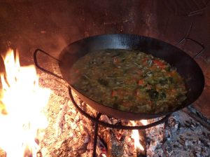 paella-de-verduras-a-la-leña